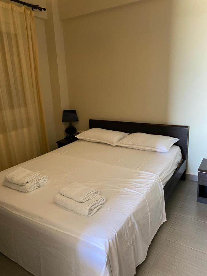 Apartamento Vasilia Nea Iraklia Exterior foto